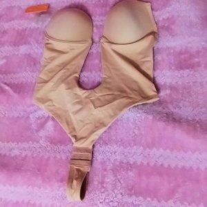 FeelinGirl (XL) Deep Plunge Lingerie Bodysuit